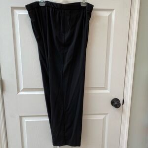 NWT Briggs Comfort Waistband black pants 22 short